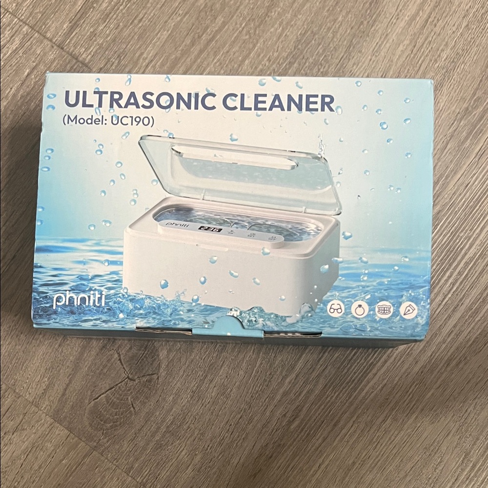 White Ultrasonic Cleaner (Model UC190)